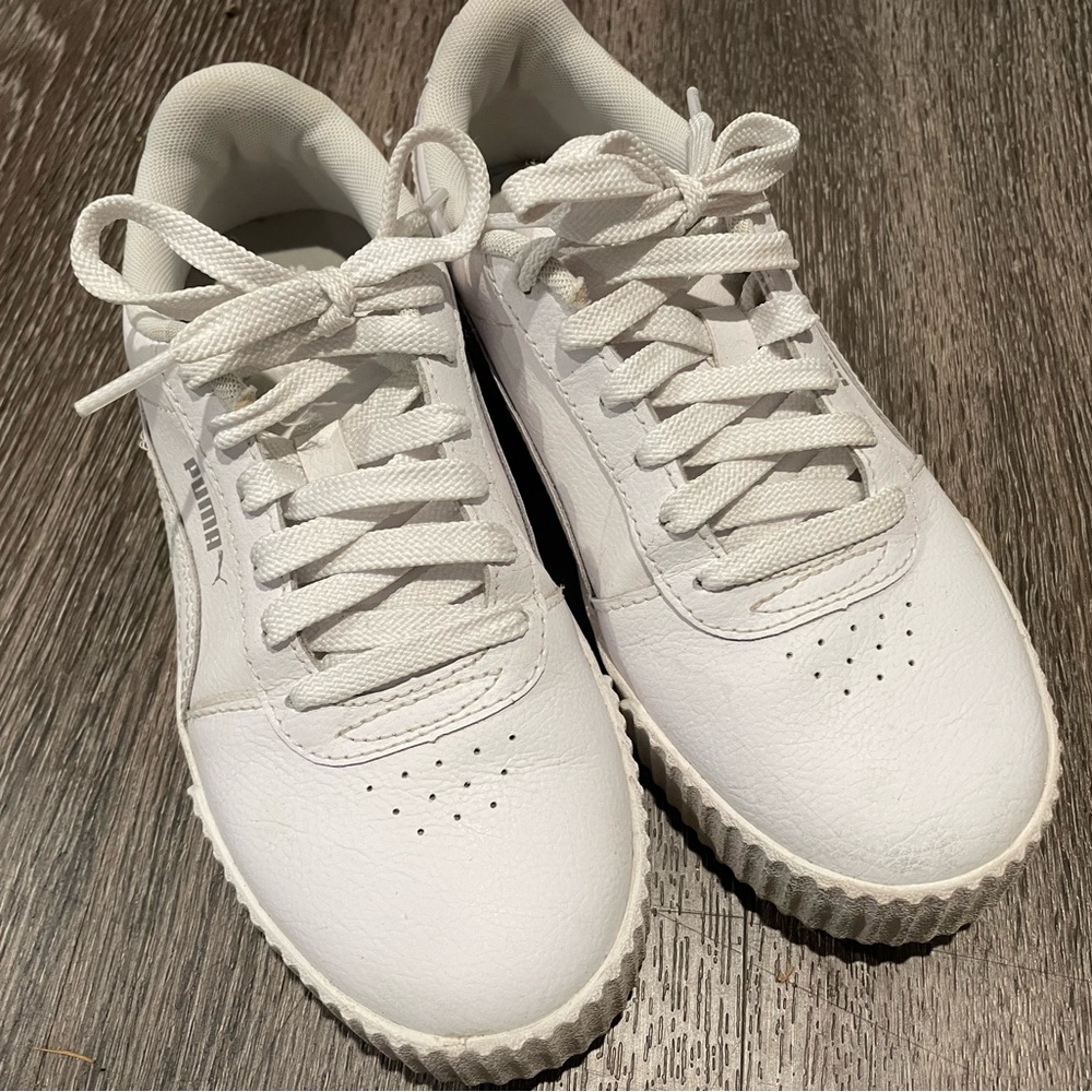Puma Carina White Leather Sneakers - Picture 3 of 6